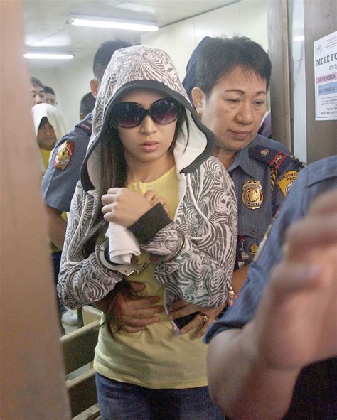 3 accused in model’s slay arraigned .